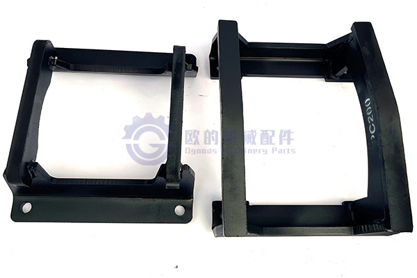 Track guard for Komatsu PC200 excavator